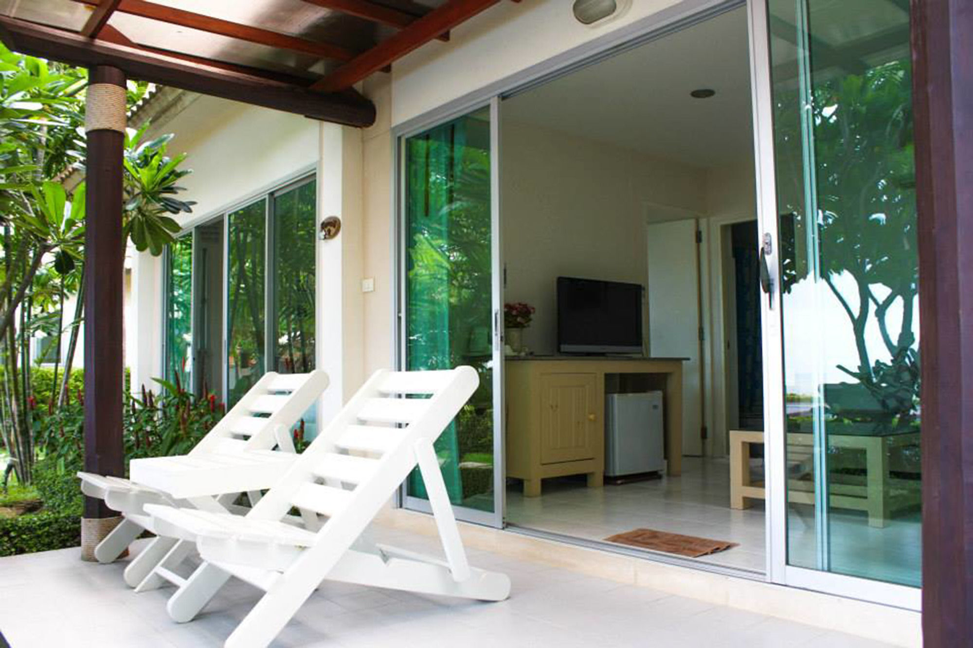 Chez Nous Boutique Resort Haad Chao Samran Luaran gambar