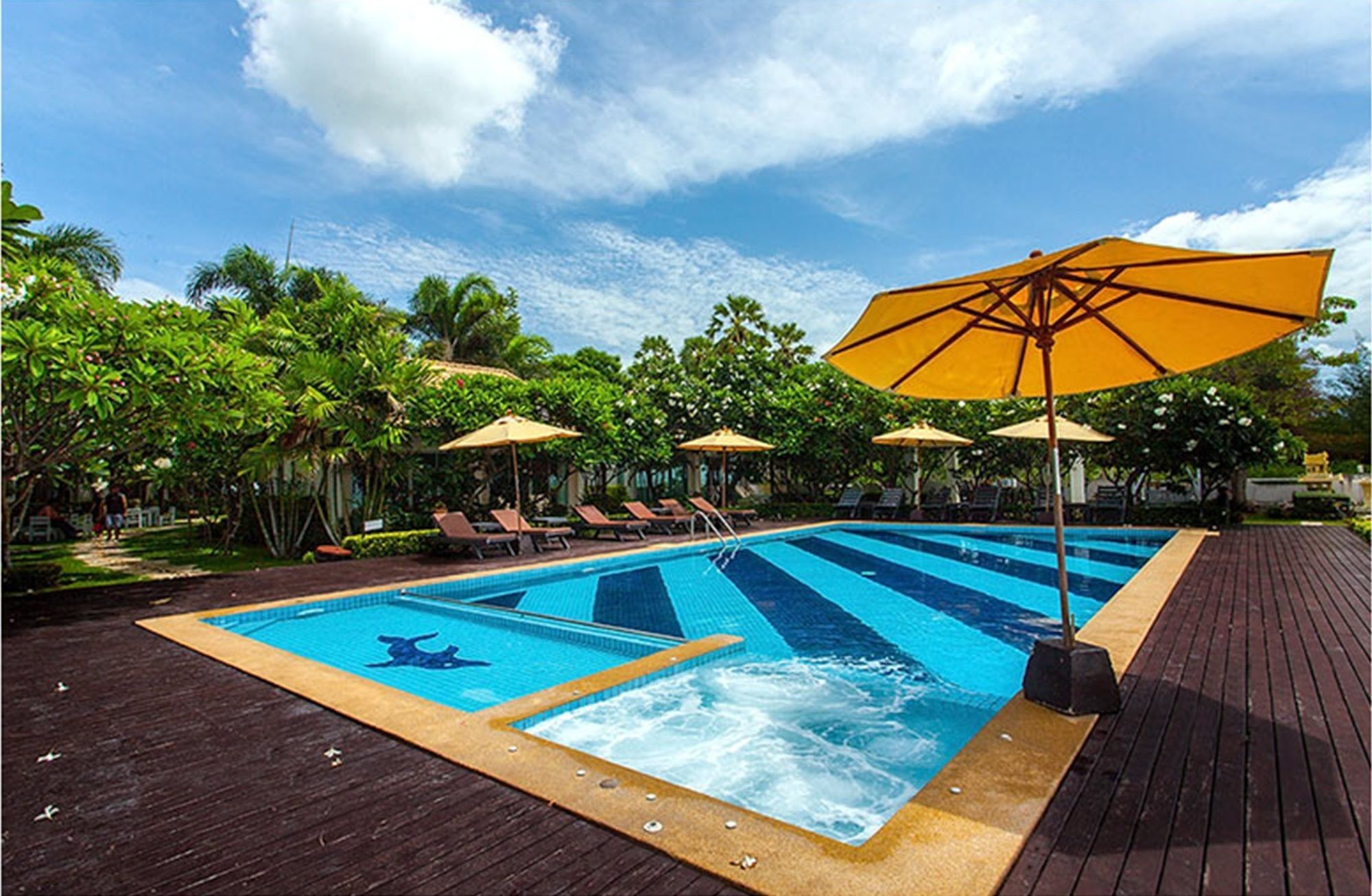 Chez Nous Boutique Resort Haad Chao Samran Luaran gambar
